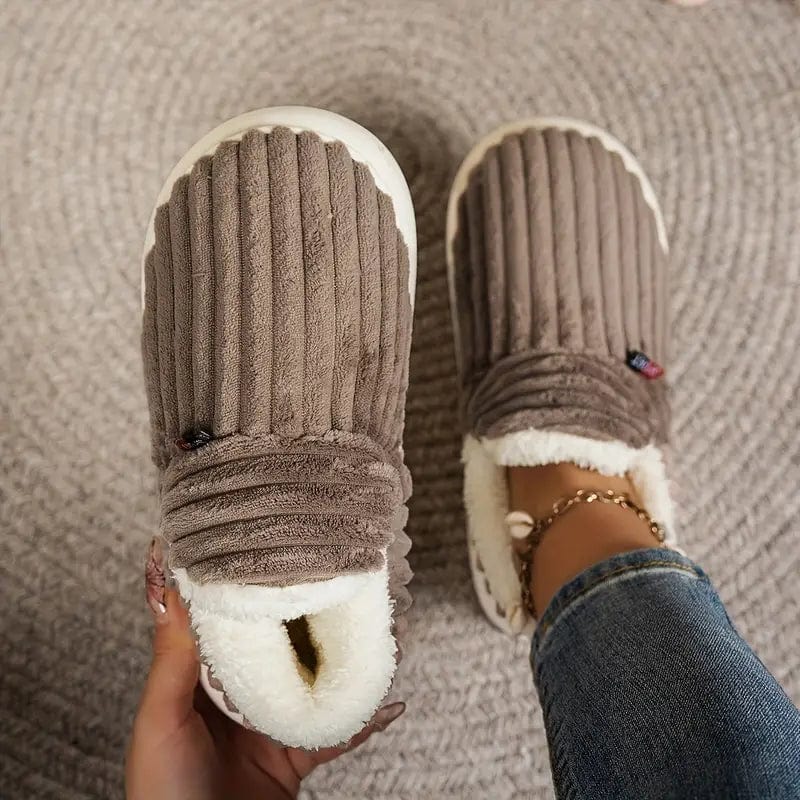 MORGAN™ | Plush Slippers