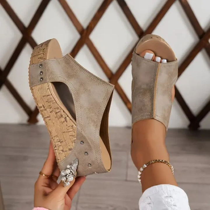 DONA™ | Chic wedge sandals