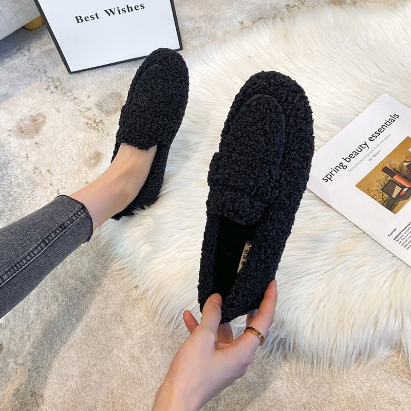 DAKOTA™ | Cozy plush loafers