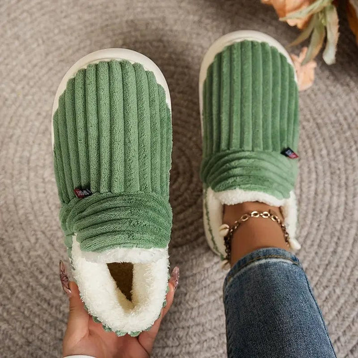 MORGAN™ | Plush Slippers